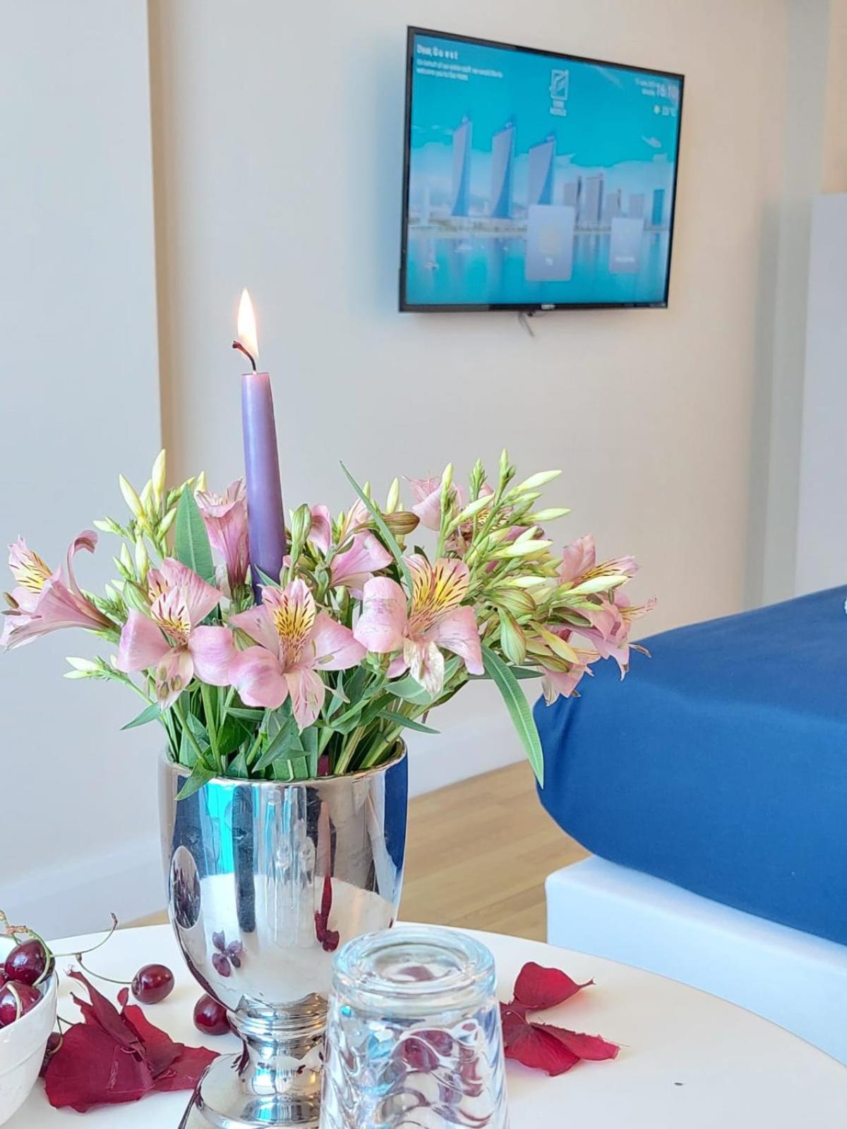 Apart-Hotel Orbi City Батуми Экстерьер фото
